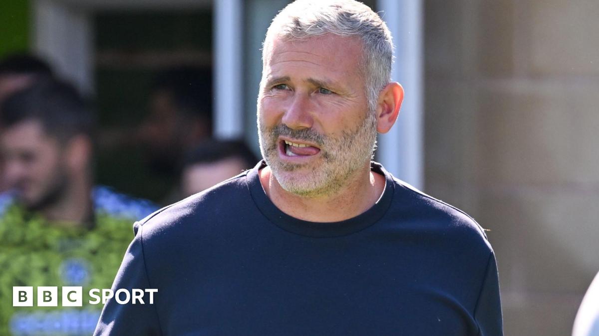 Kelvin Davies: Eastleigh sack manager after nine games